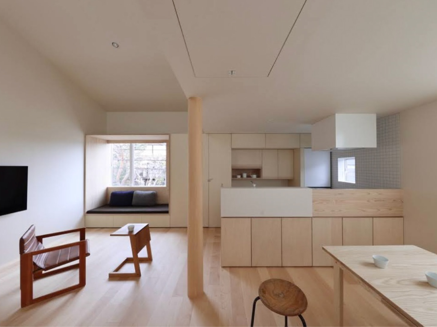 家具デザイナー小泉誠さんがつくった、つくり手も住まい手も愛おしくなる造作キッチン