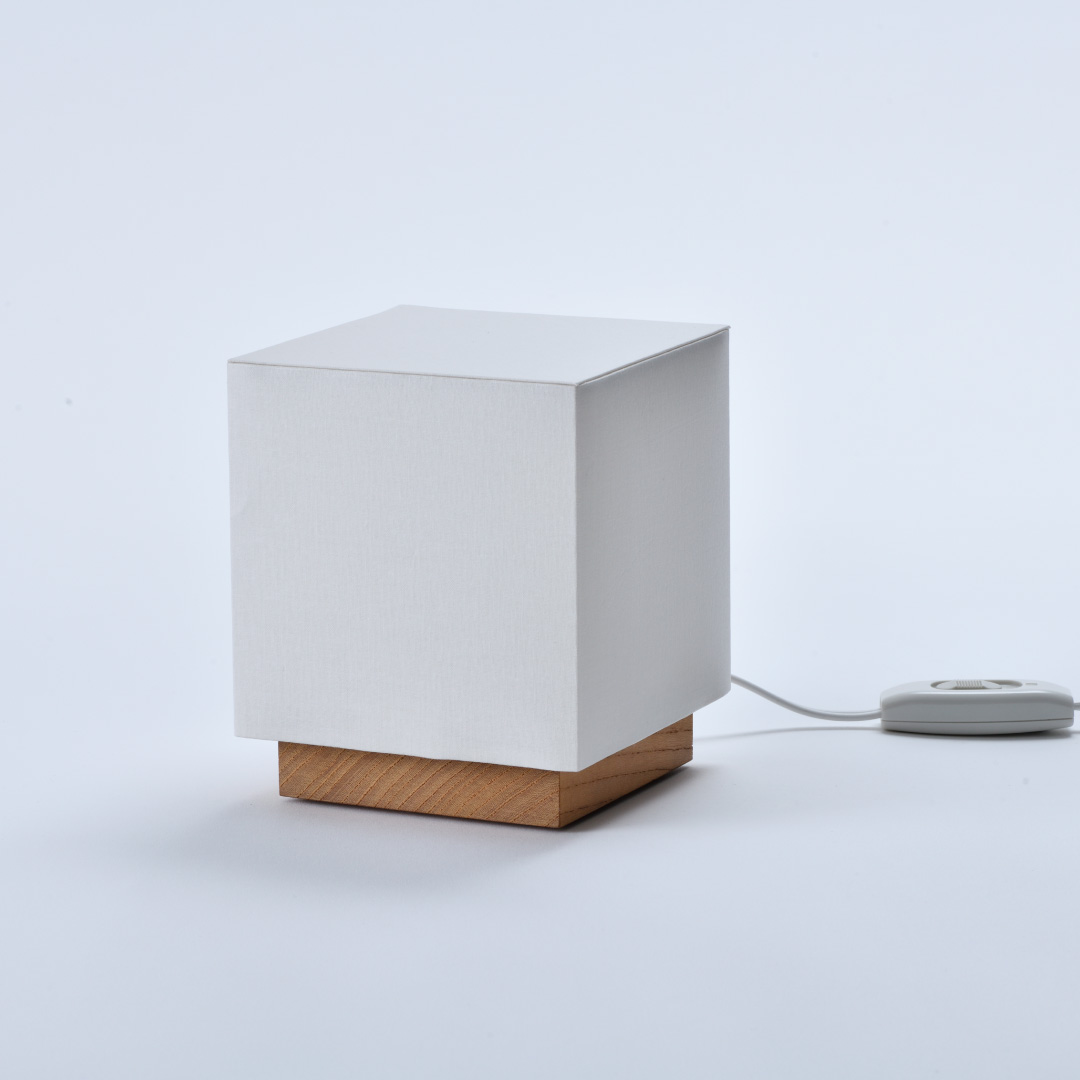 KECKシリーズ 四角スタンド(小) SSS/堀部安嗣設計